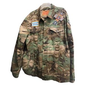Levi’s Camouflage Button Up Jacket Sz. XXL